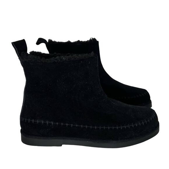 NEW Steve Madden Moccasin Boots Tommy Bootie Black Suede Shearling Lined 5 $110 - Picture 2 of 12